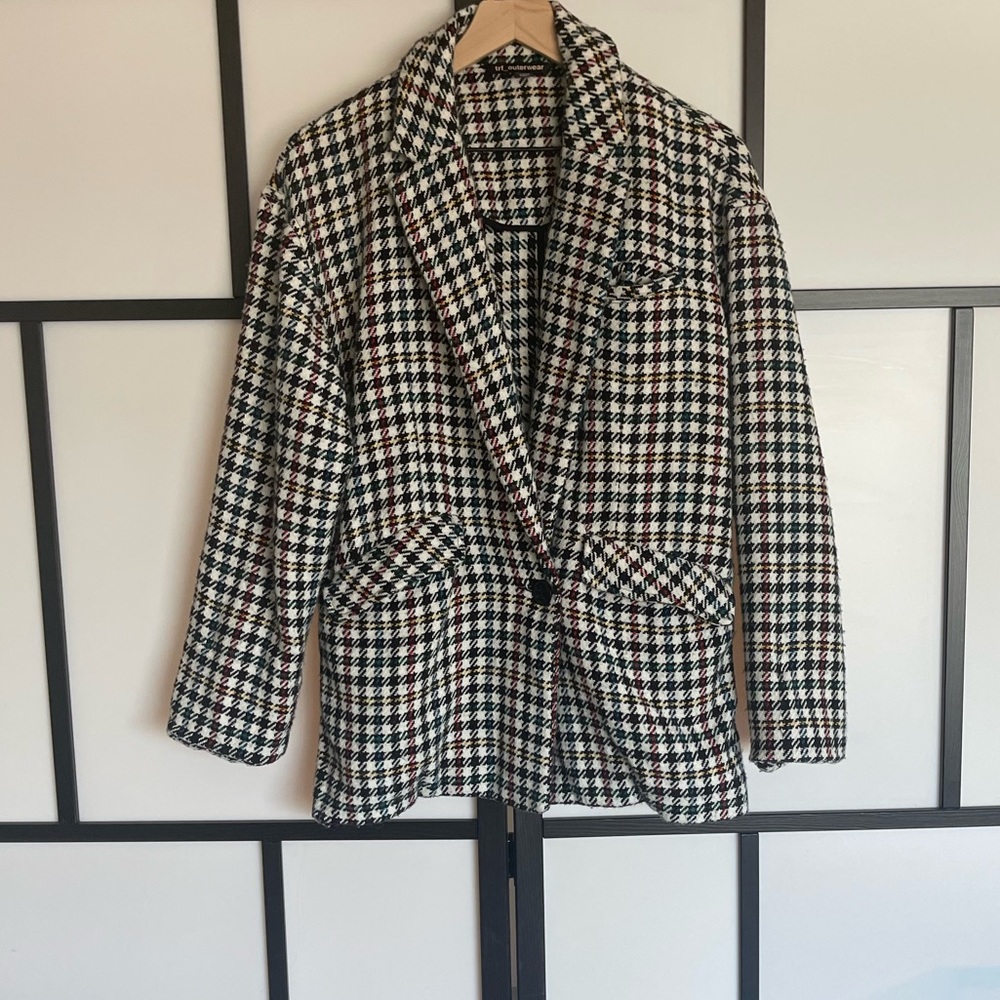 Zara oversized houndstooth pattern blazer. Size Small medium